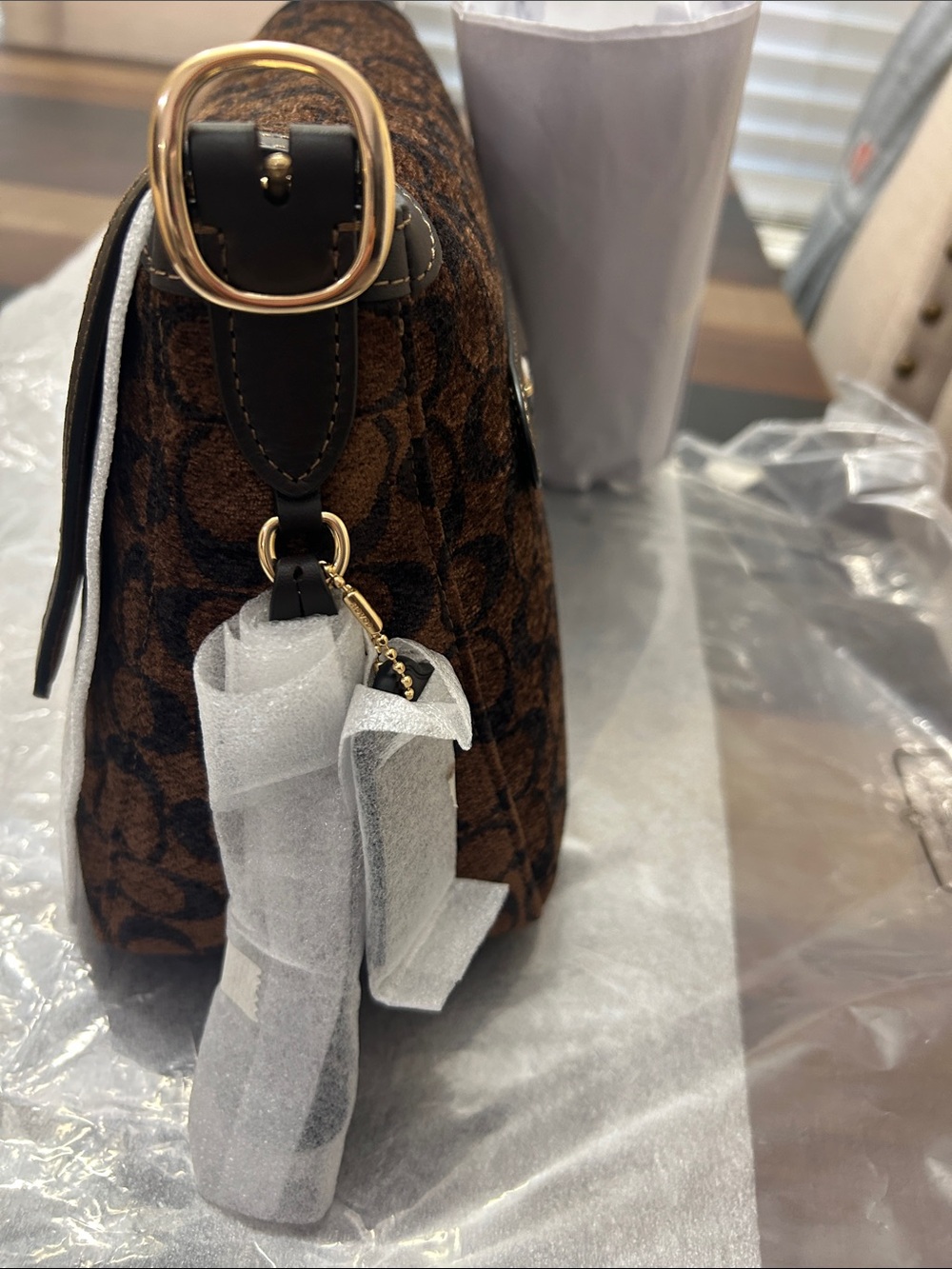 NWT Coach Large Etta Shoulder Bag in Chenille. CCE58 IM/Truffle - Picture 5 of 7